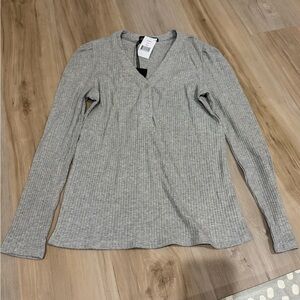 Gibson Heather Gray Long Sleeve Top